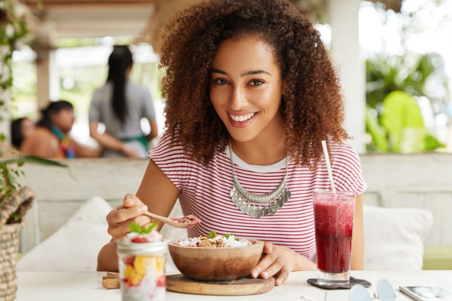 MANGIARE CONSAPEVOLE: ASCOLTARE LA SAGGEZZA DEL CORPO